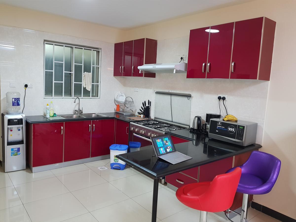2 Bedroom Luxury Apartment In Kilimani Найроби Экстерьер фото