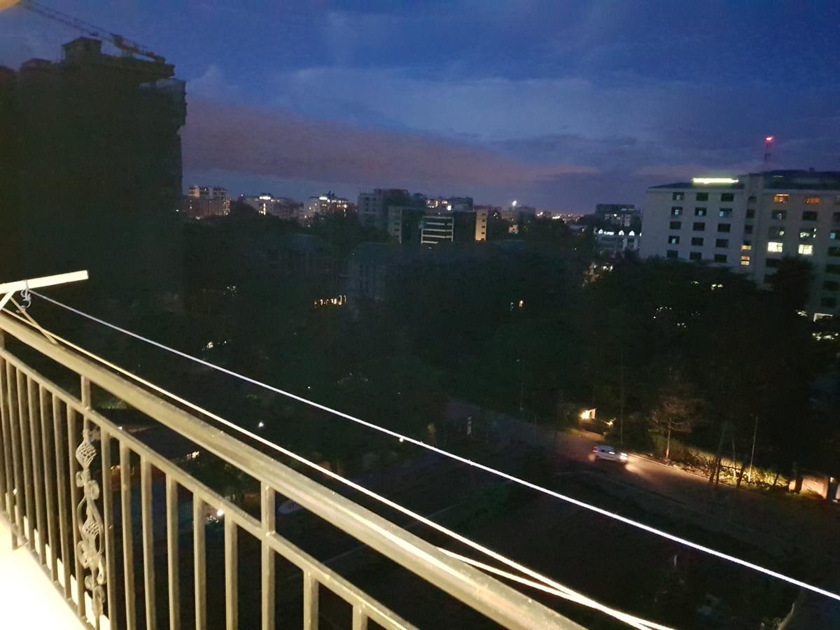 2 Bedroom Luxury Apartment In Kilimani Найроби Экстерьер фото