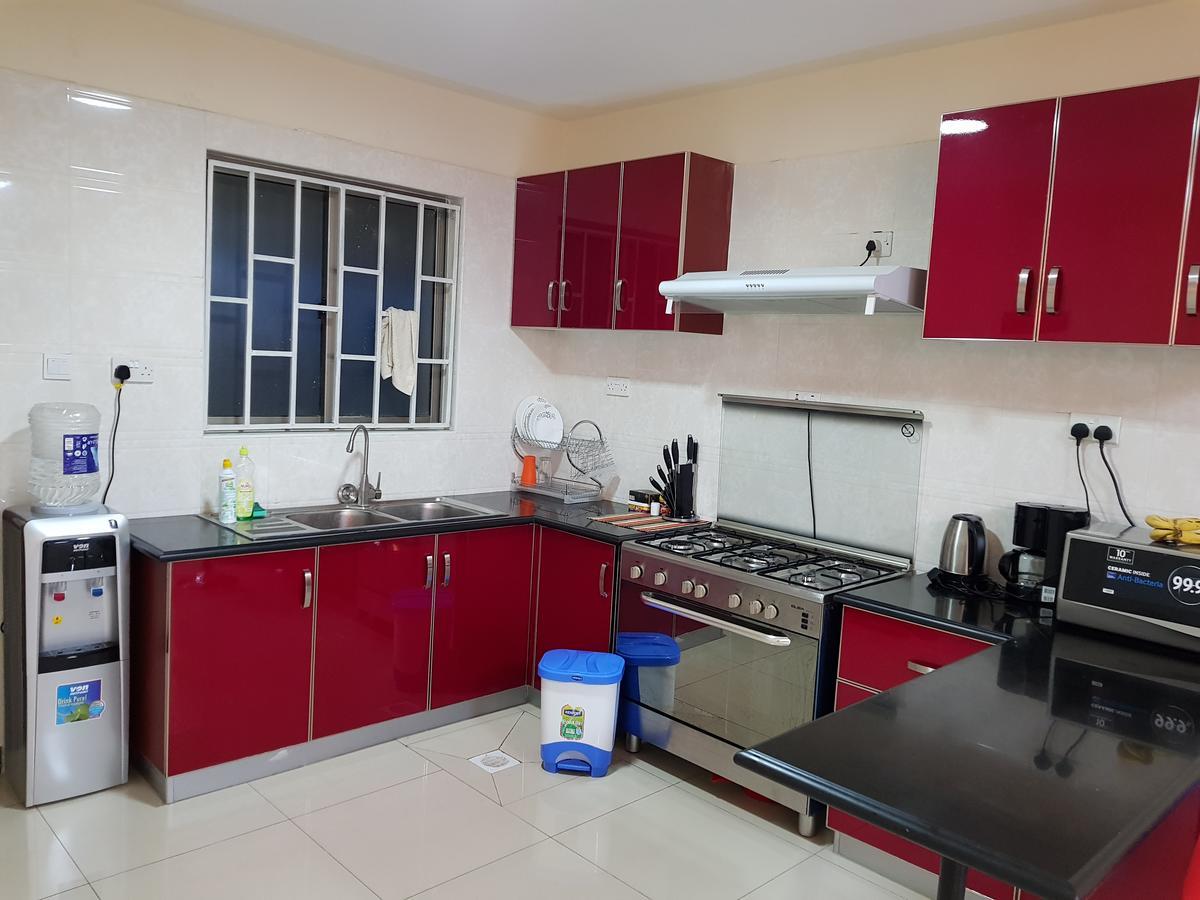 2 Bedroom Luxury Apartment In Kilimani Найроби Экстерьер фото
